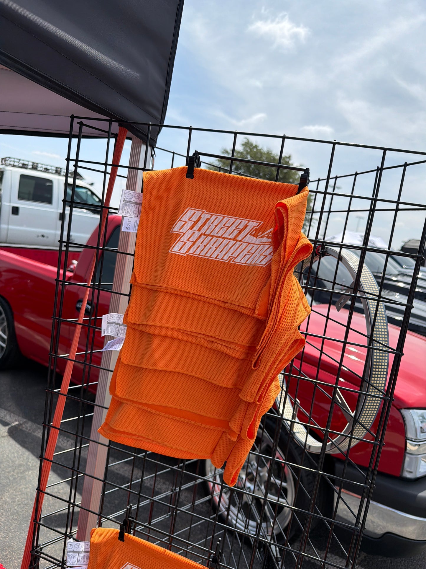 Street Skrapers Cooling Towel